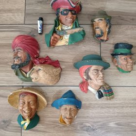 Vintage BOSSONS Chalkware Heads