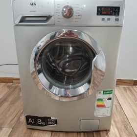 Front loader washing machine