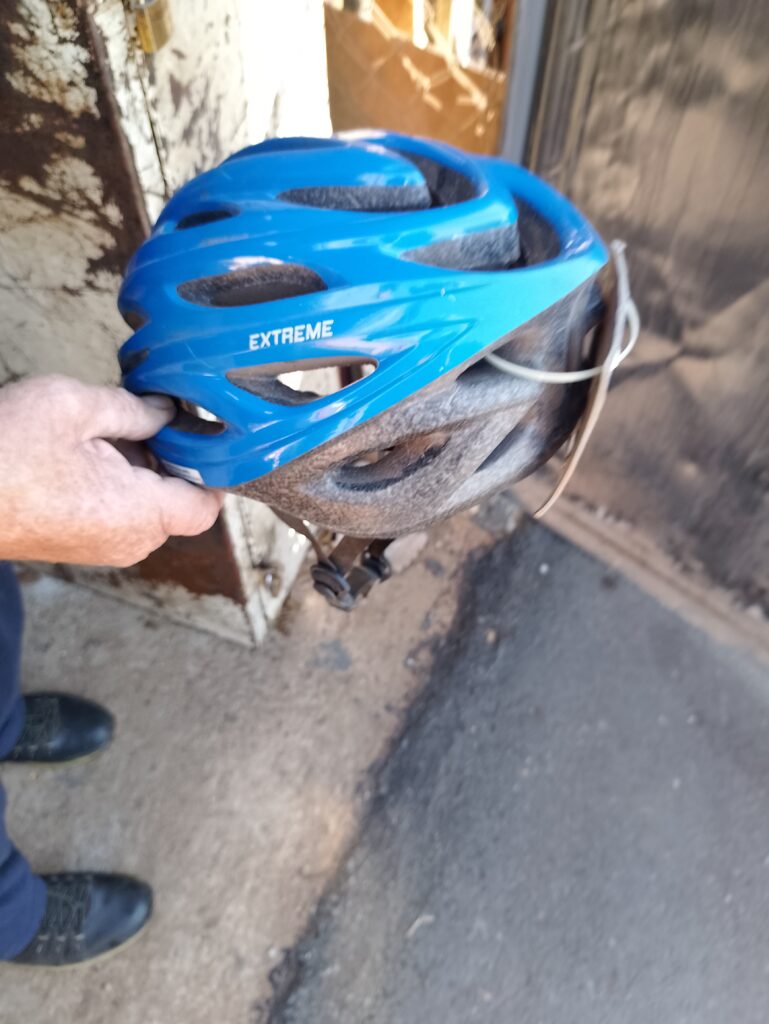 Blue EXTREME Bicycle Helmet, Size M – Retail Tag Attached