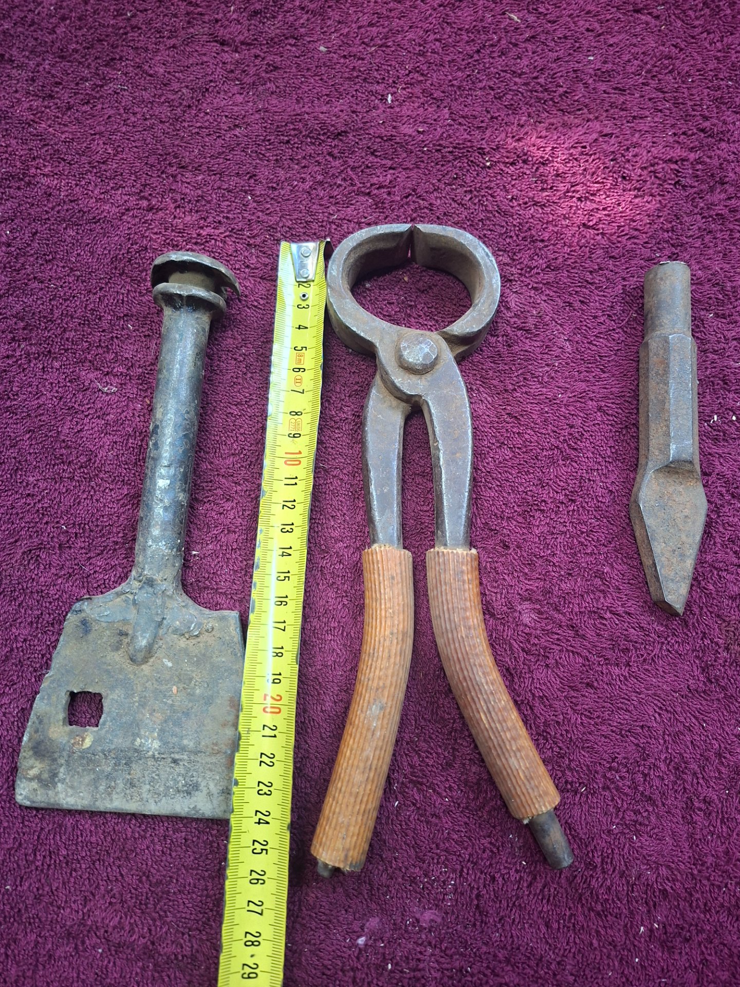 Lot of 3 Vintage Black Smith Hand Tools — Ring‑jaw Pincers, Scraper & Pointed Punch/Chisel (Surface Rust, Untested)