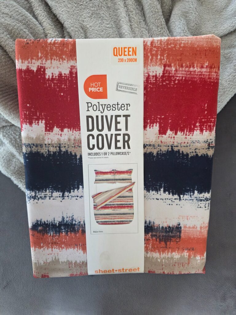 Brand New Sheet Street Queen Polyester Duvet Cover Set (Beige Ethnic, 2 Pillowcases, 230x200cm)