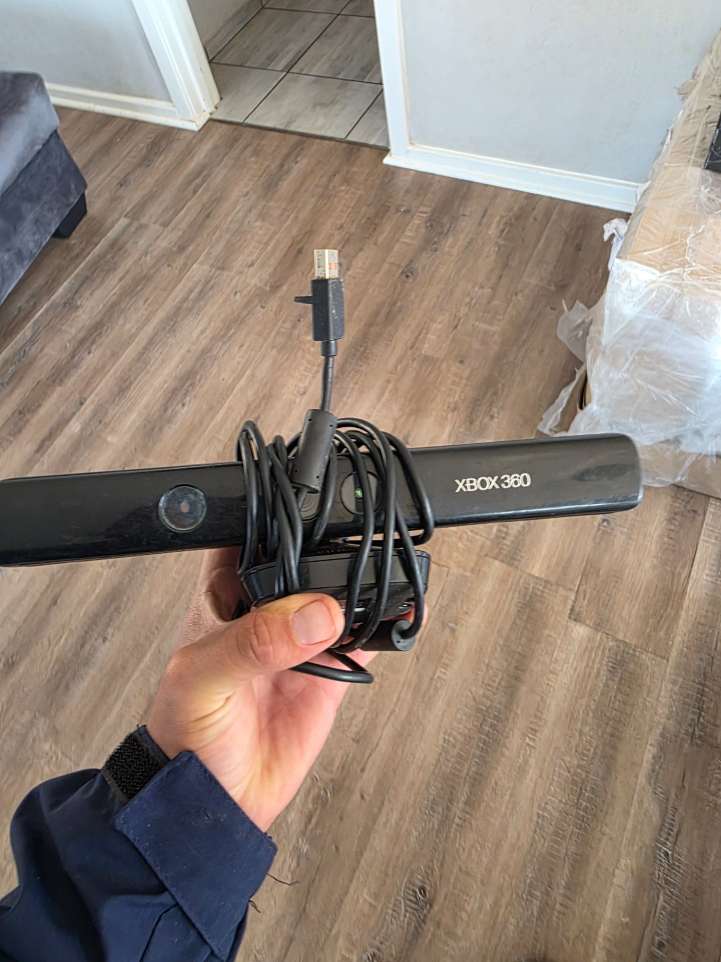 Xbox 360 Kinect Sensor – Working, Used Condition