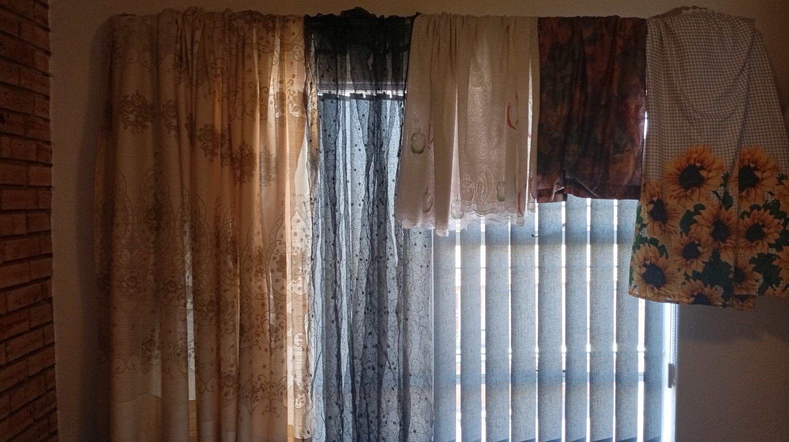 Assorted Curtains Lot — Five Pairs (seller-claimed), Mixed Panels, Beige/Cream Patterns