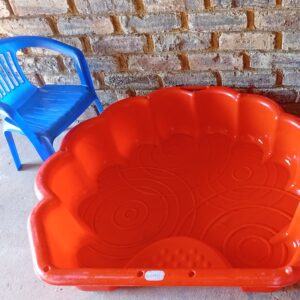 Red Kiddies Plastic Sand Pit/Pool with Blue Kiddies Plastic Play Chair (2pc Bundle)