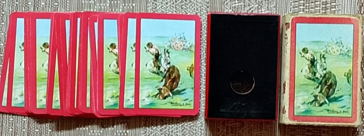Vintage Heraclio Fournier Bullfighting Playing Cards in Original Box, 52pcs (seller-claimed)