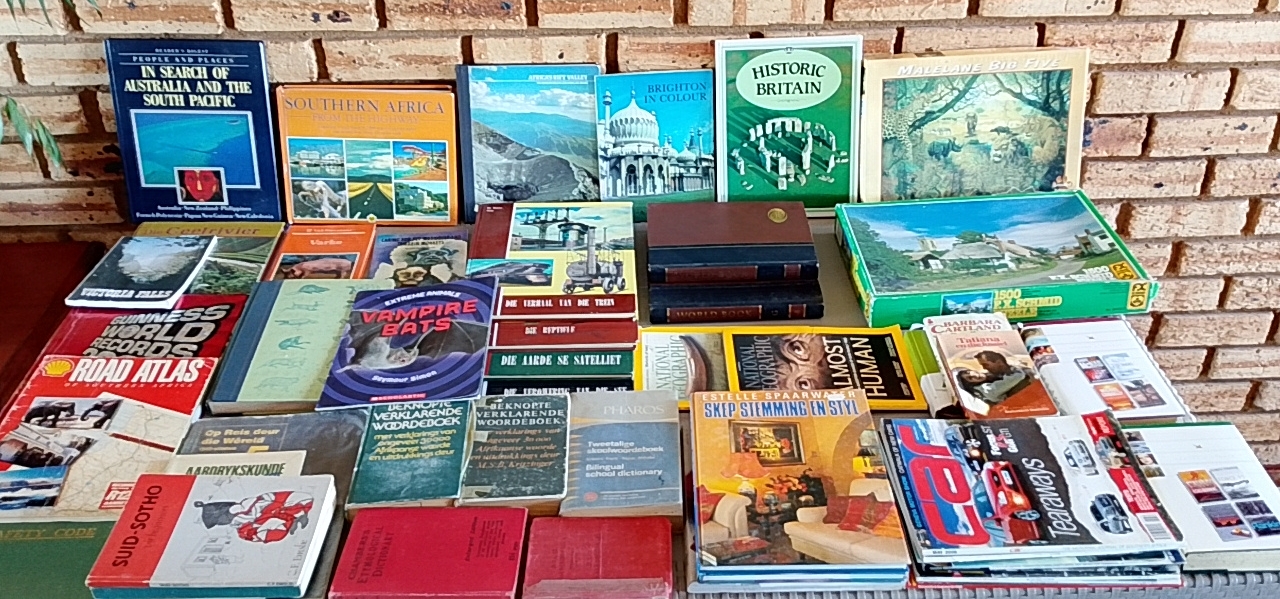 Lot of 51 Assorted Educational Books with 2 Boxed Jigsaw Puzzles