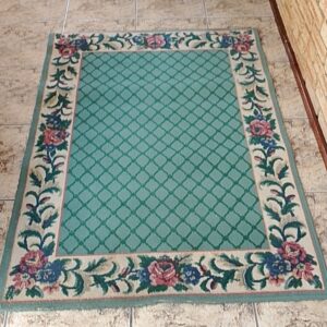 Used Rectangular Light-Green Floral Border Carpet / Rug (1.16m x 1.58m)