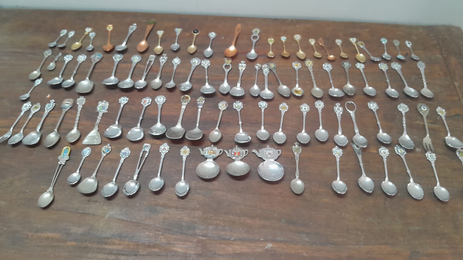 Lot of Approx. 70–90 Decorative Souvenir Teaspoons & Small Serving Pieces