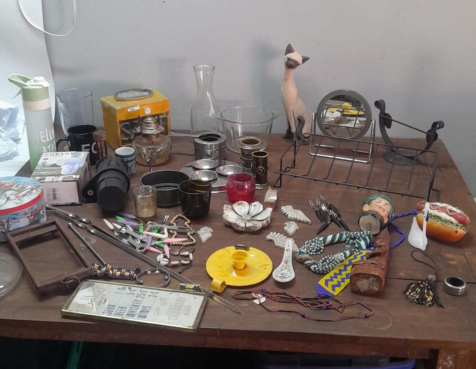 Mixed lot of c.40 small household & decorative items — ceramics, glass, trinkets, untested spot