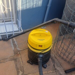 TWISTER CT-100 Yellow & Black Cylinder Vacuum Cleaner with Hose & Wands