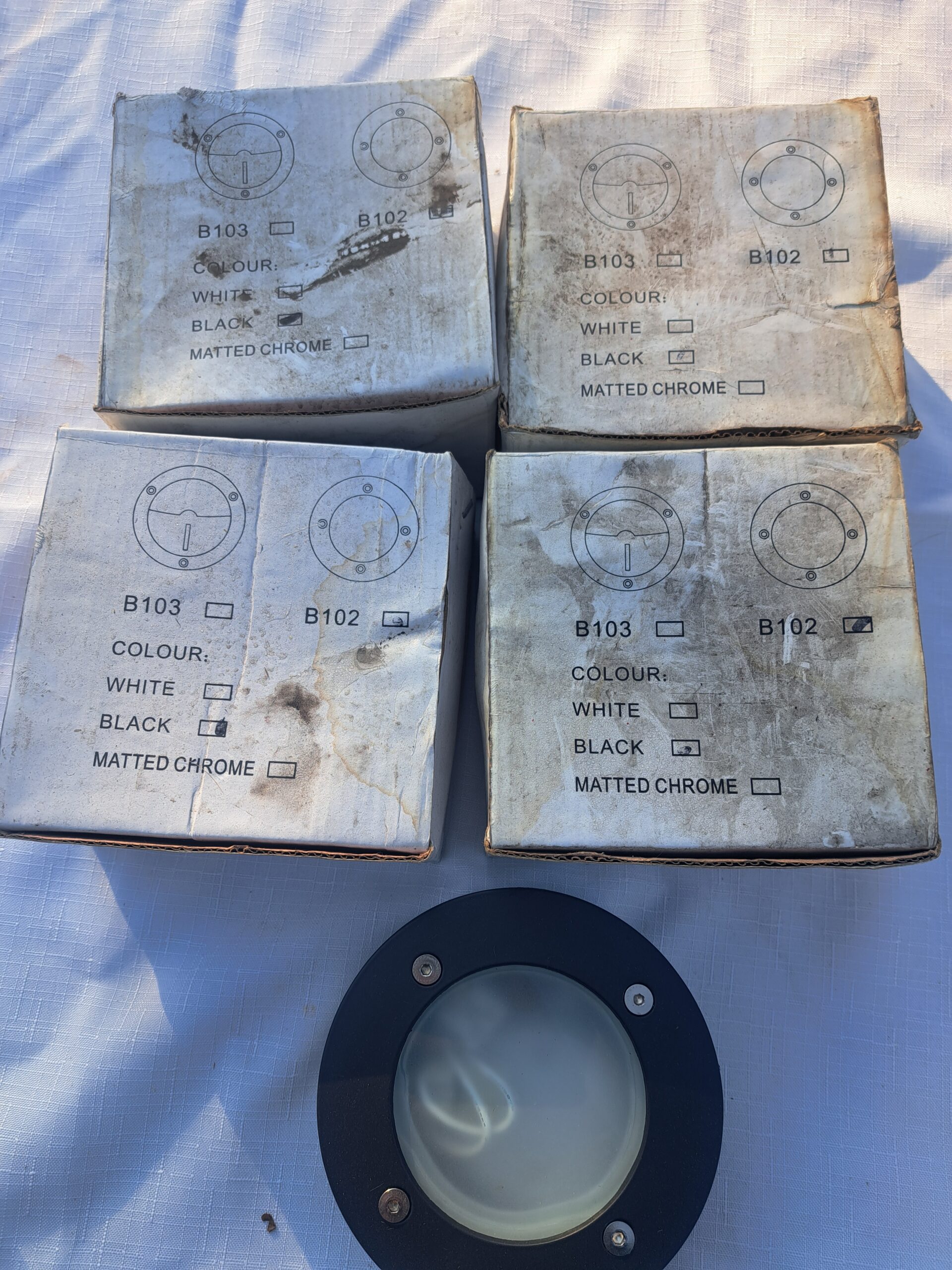 Set of 4 Round Recessed Deck Lights (boxed, model B102/B103)