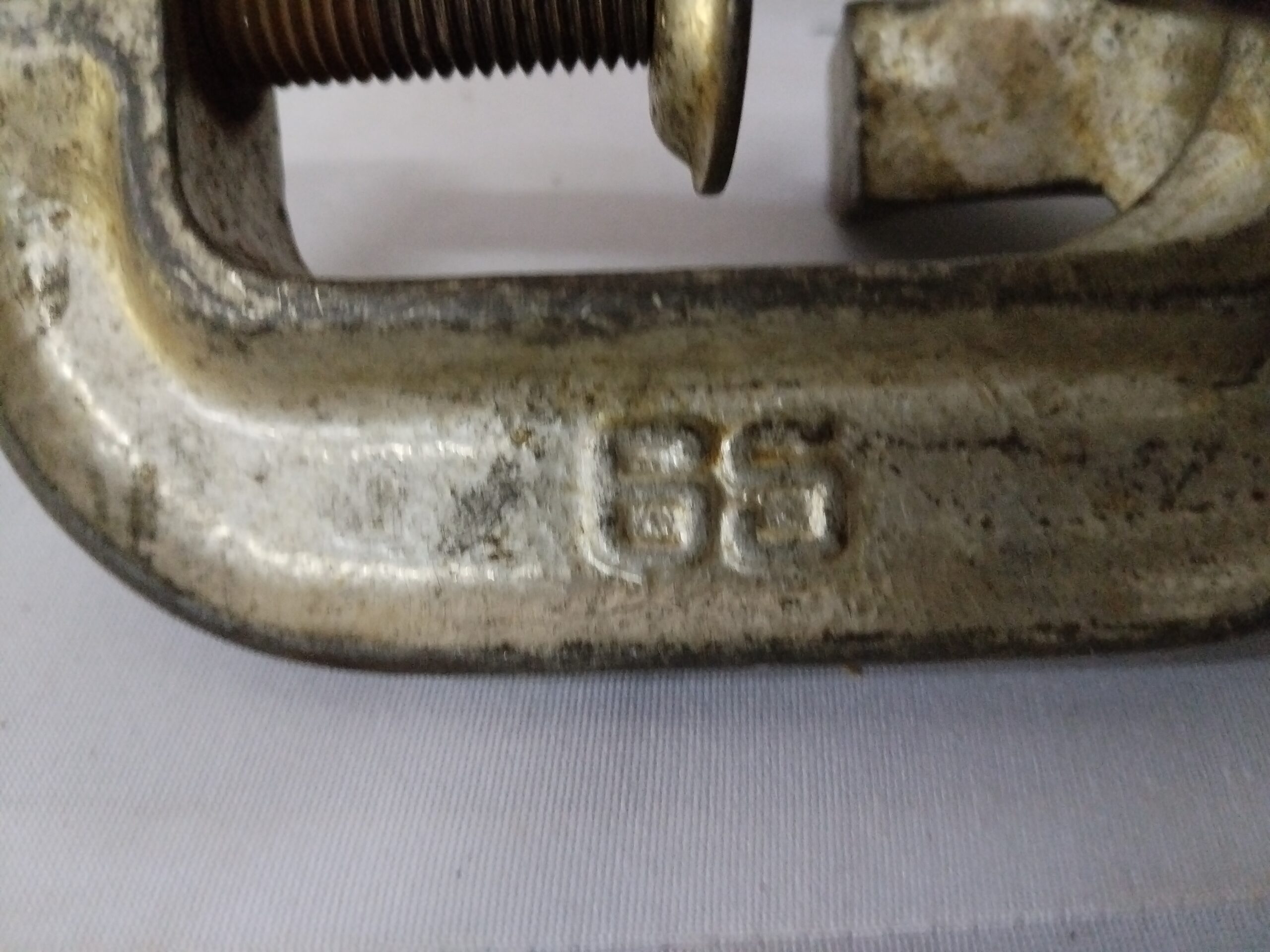 Clamp-on Manual Meat Grinder / Hand-Crank Mincer
