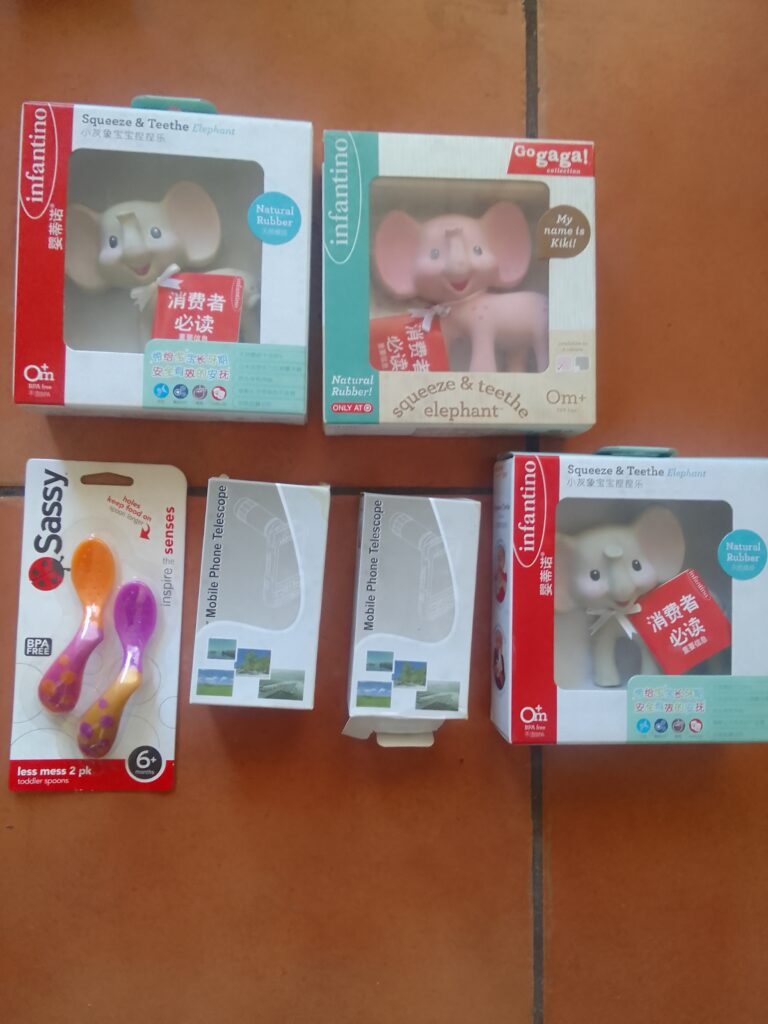Mixed lot: Infantino Squeeze & Teethe elephants, Sassy spoons & 2 mobile phone telescopes (6pcs