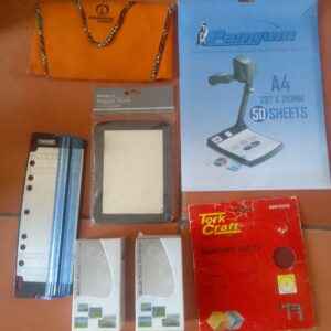 Mixed Lot of 7 Small Packaged Items (Assorted)