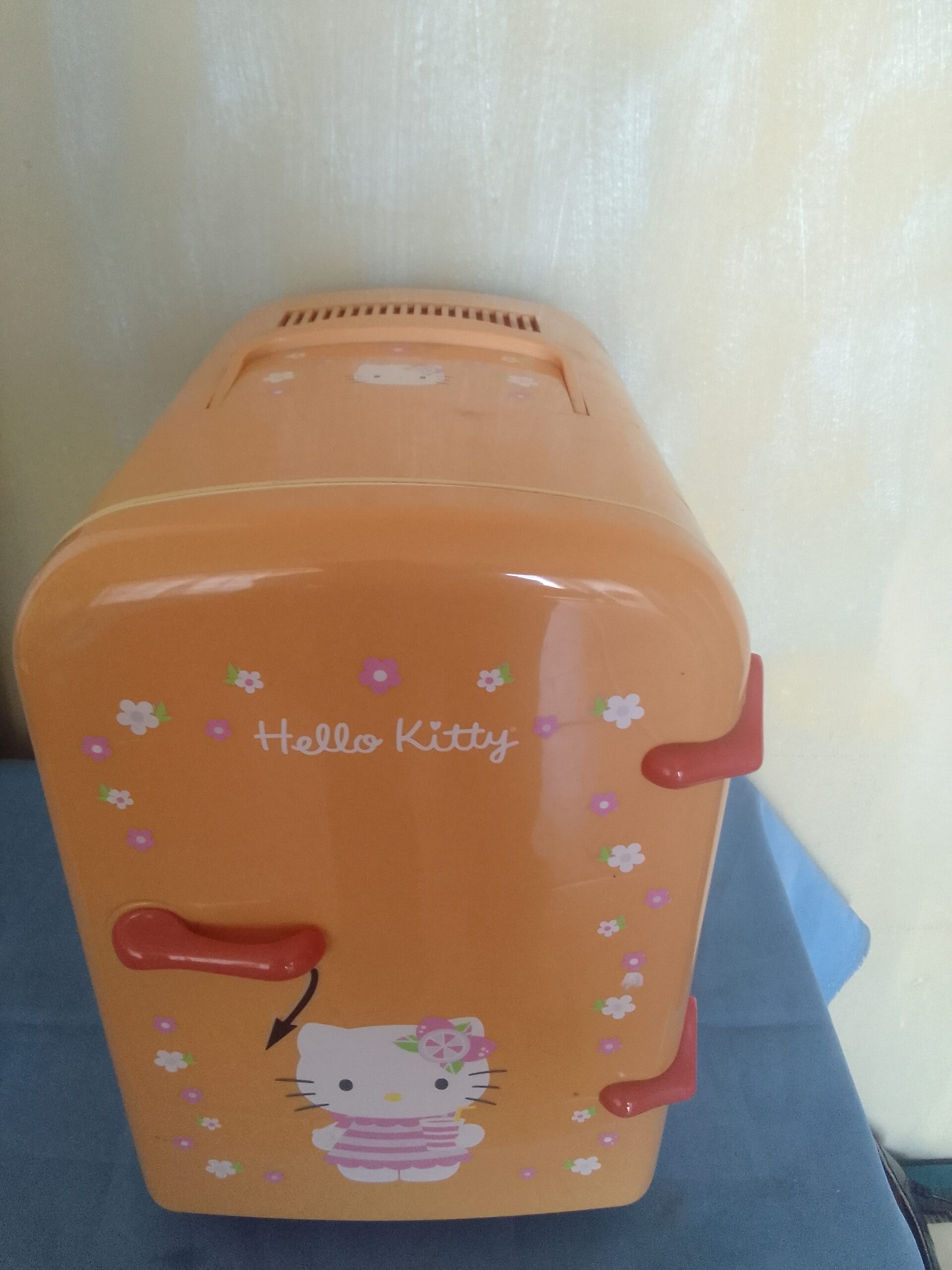 Orange Hello Kitty Mini Fridge — Compact Countertop Refrigerator, Interior Shelf