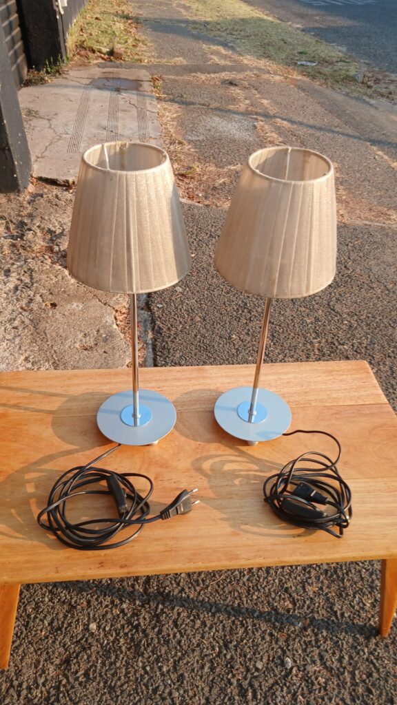 Pair of small matching table lamps with shades, cords & inline switches