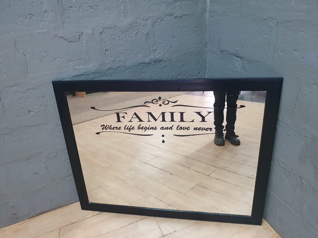 Large Black Framed Wall Mirror with ‘FAMILY’ Decorative Text, 105 x 135 cm