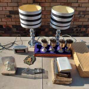 Lot 04 - Mixed Vintage Table Lot with Lamps, Boxed Silver-Plated Goblets & Books