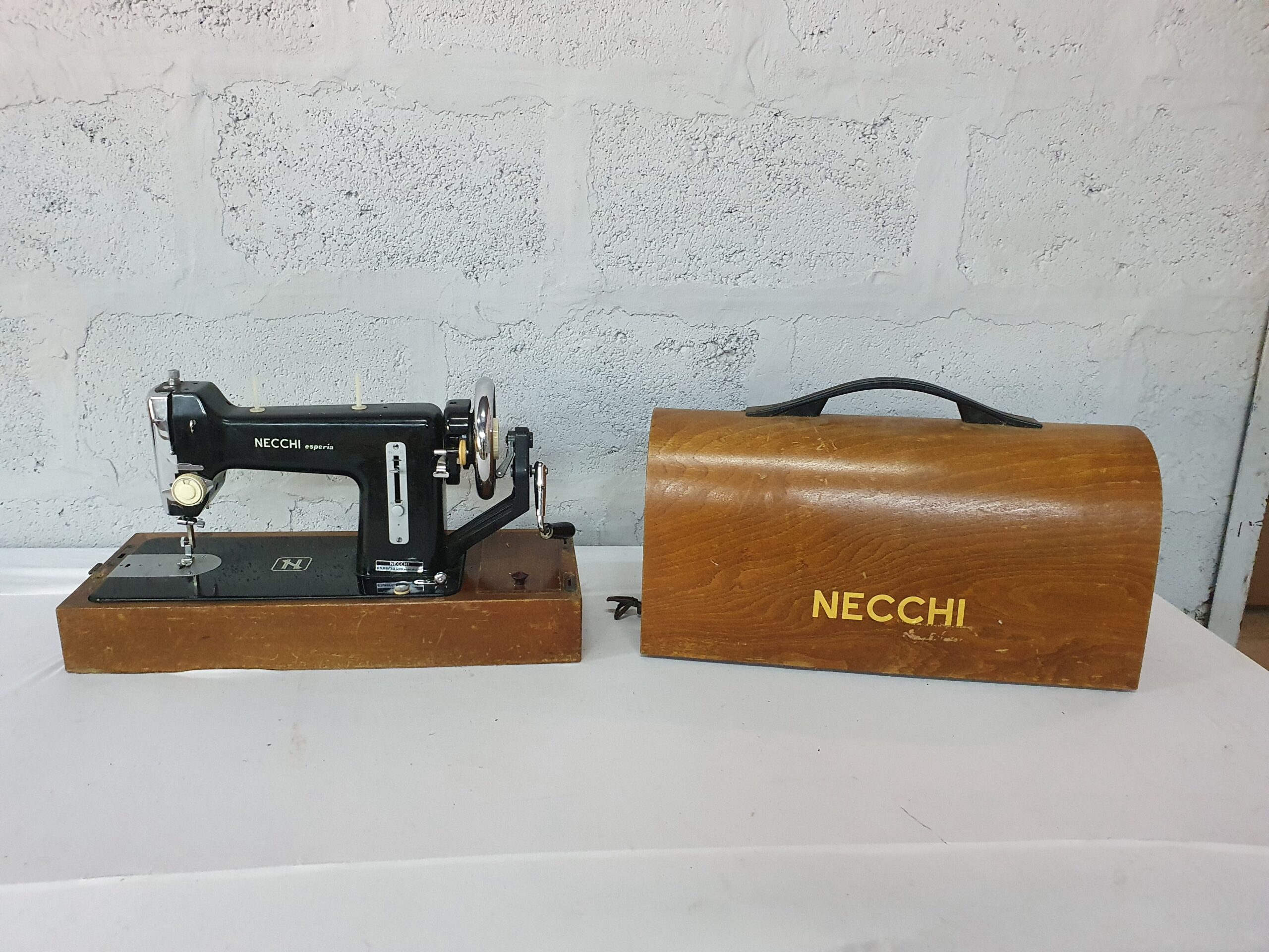 Vintage NECCHI Esperia 500 Sewing Machine on Wooden Base with Cover