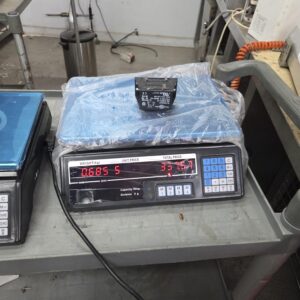 Countertop Digital Price-Computing Scale, 40 kg Capacity, Backlit LCD