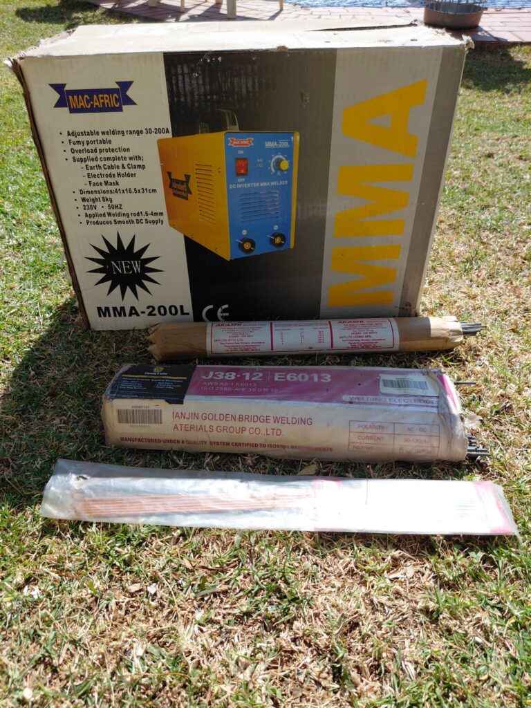 MAC-AFRIC MMA-200L DC Inverter Welder + Leads, Earth Clamp & Electrode Packs (worked last time)