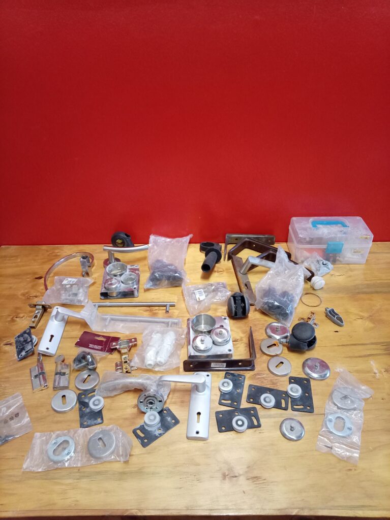 Assorted Handyman / Builders Accessories — Job Lot (approx. 40–60 pcs)