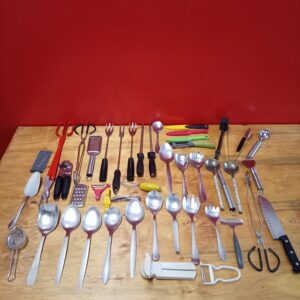 Joblot of Assorted Kitchen Utensils – Mixed Set (Approx. 45 Pieces)