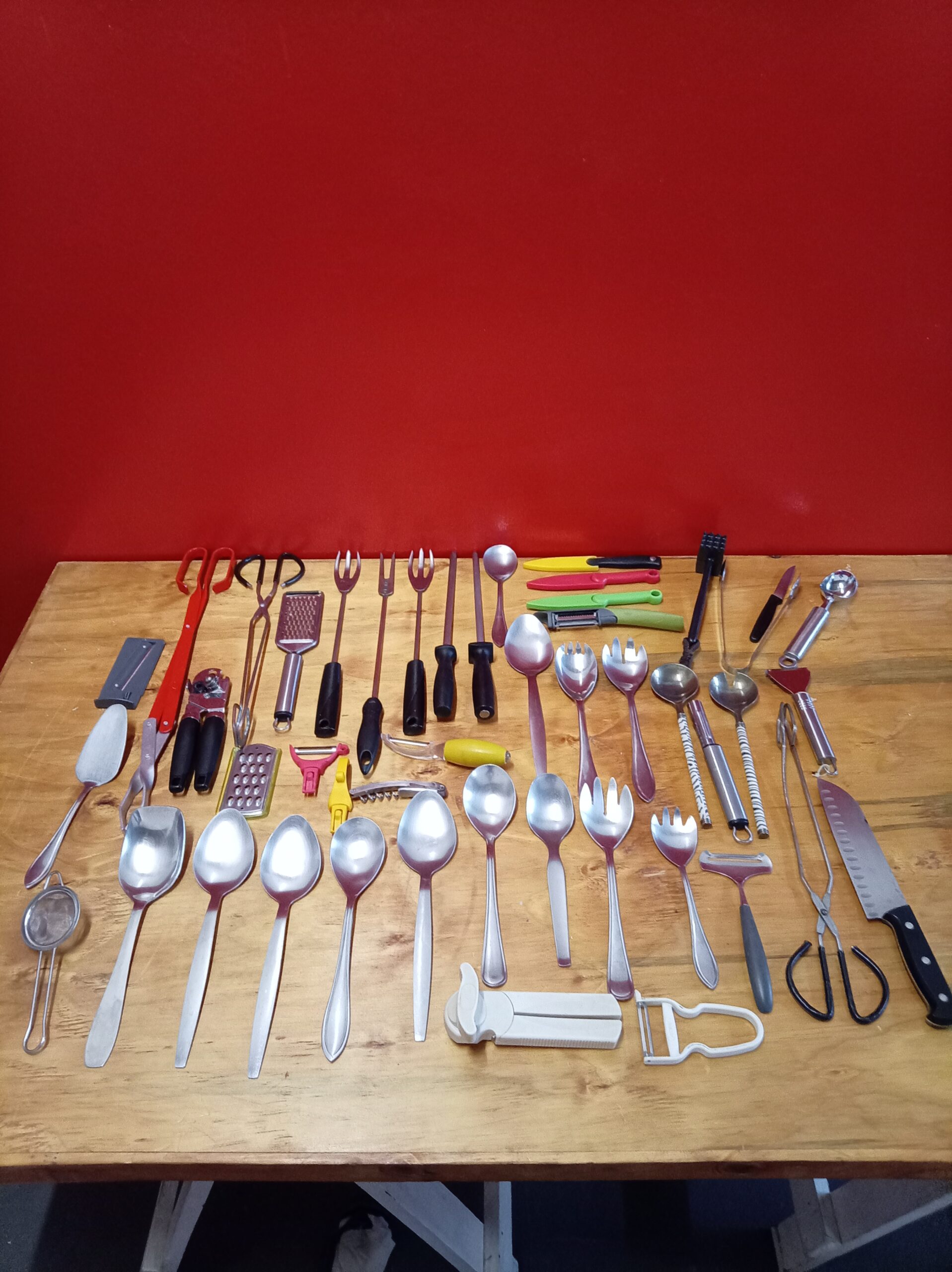 Joblot of Assorted Kitchen Utensils – Mixed Set (Approx. 45 Pieces)