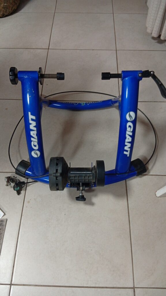 Giant Bicycle Indoor Trainer – Complete, Used Condition