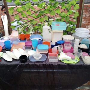 Large Joblot Assorted Plastic Food & Storage Containers with Lids (50–70 pcs)