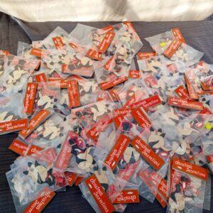 Job Lot ~40–60 Wooden Penguin Hanging Christmas Decorations, Retail Packed