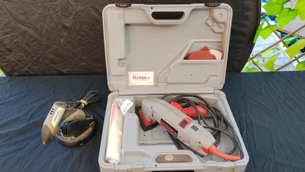 Kress Corded Multi-Tool & Dremel Driver Kit in Plastic Carry Case