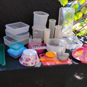 Mixed lot of plastic household kitchen items – approx. 20–30 pieces