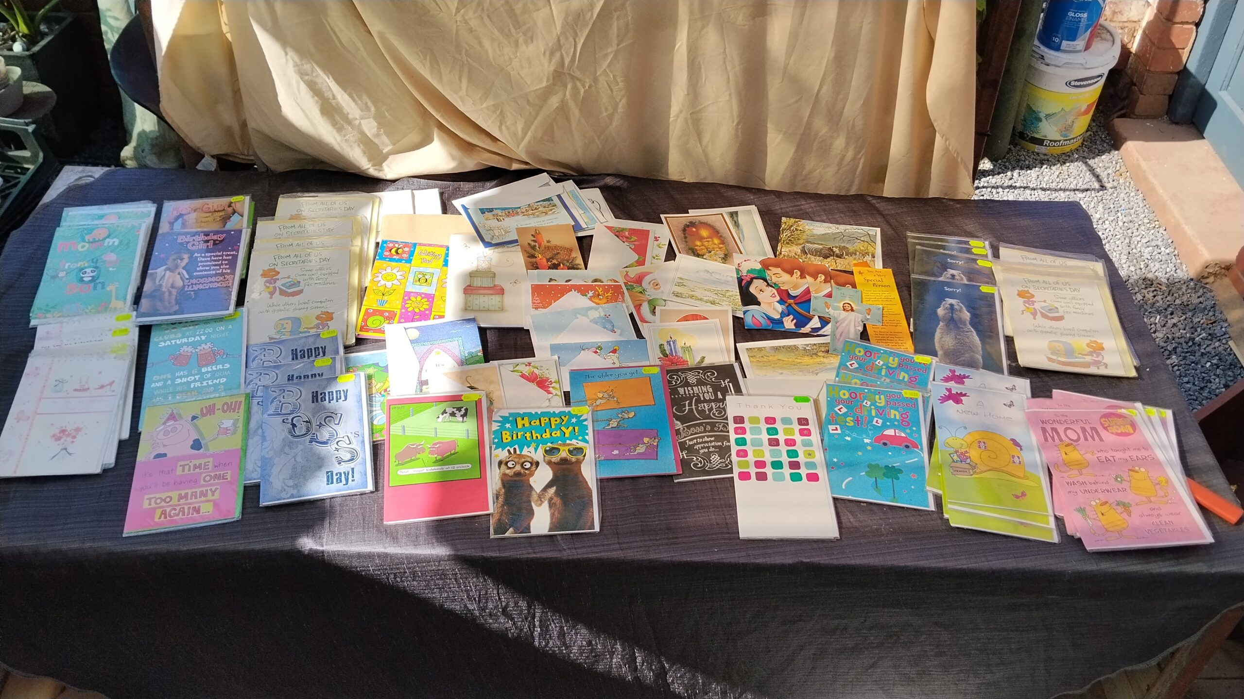 Mixed Lot of Assorted Greeting Cards (Bulk, Many Sleeved with Envelopes)