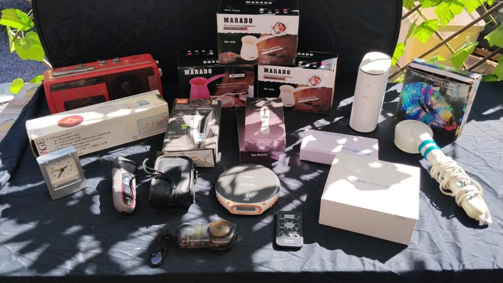 Bulk Lot: Assorted Small Electronics, Appliances & Gadgets – 20 Items, Mixed Condition, Untested