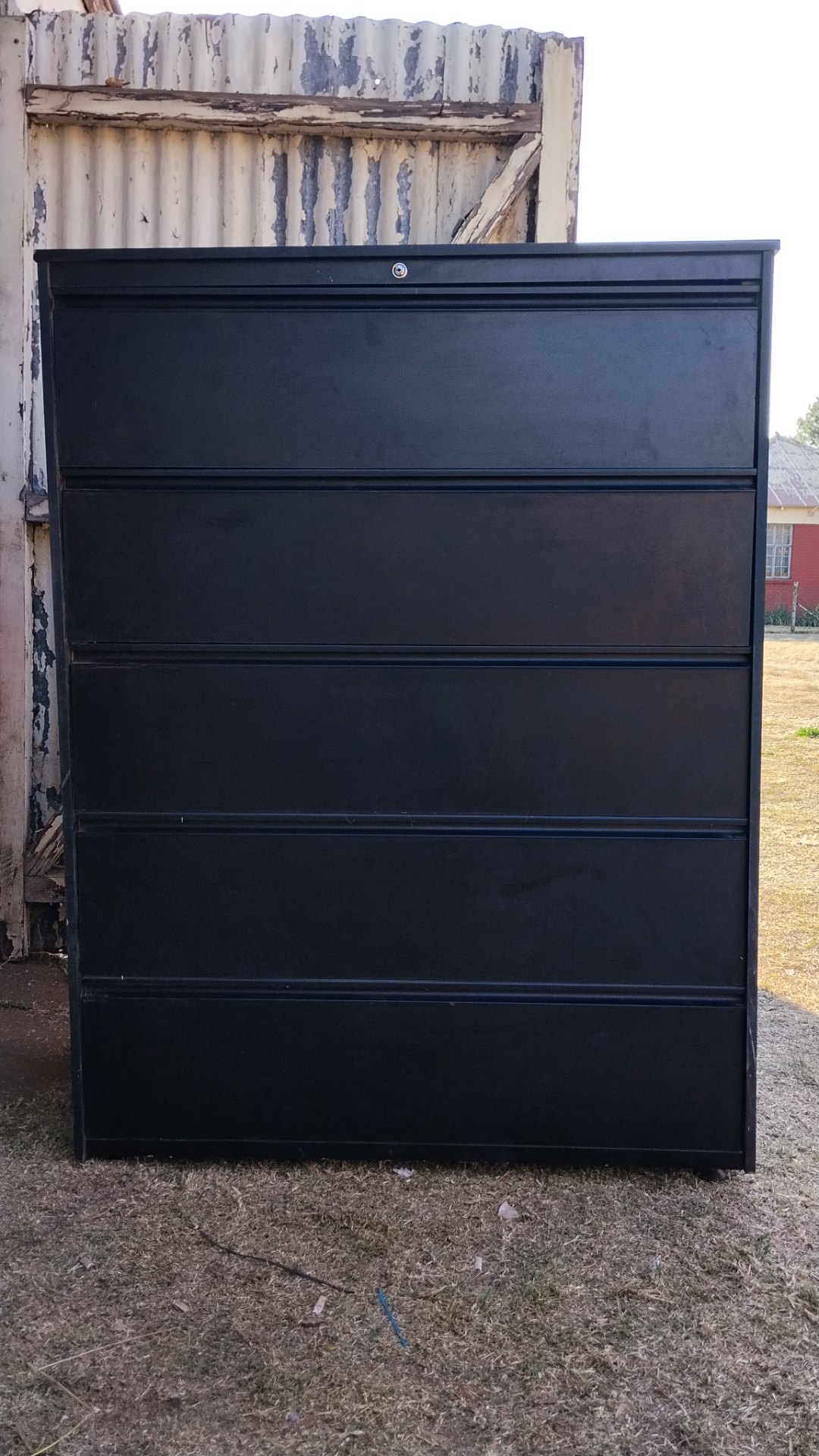 Large 5-Drawer Metal Lateral Filing Cabinet – Used, Sturdy, Spacious