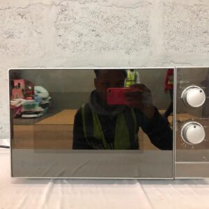 Russell Hobbs RHMA23L Microwave Oven – Good Condition, Complete with Glass Turntable