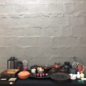 Mixed lot of decorative vases, bowls, trays, lanterns & small homeware (approx. 25–30 pcs)