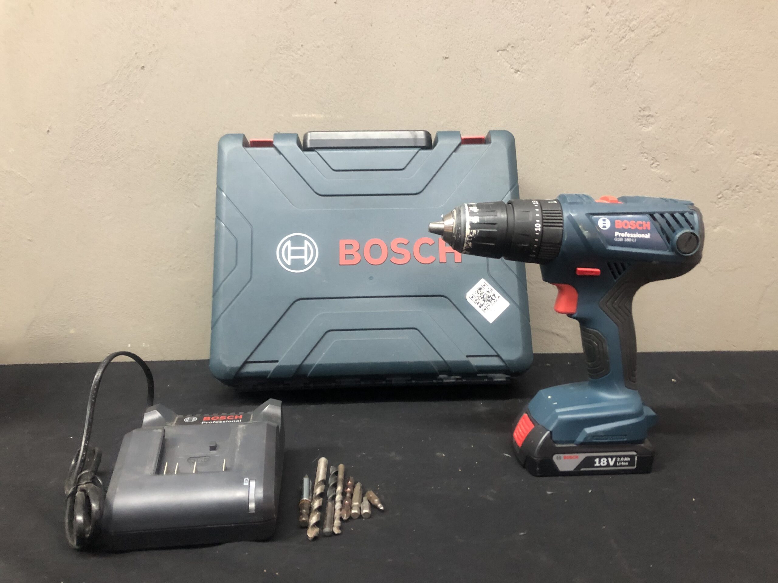 Bosch GSB 18V-LI Cordless Drill Kit with Case, Charger, Battery & Bits
