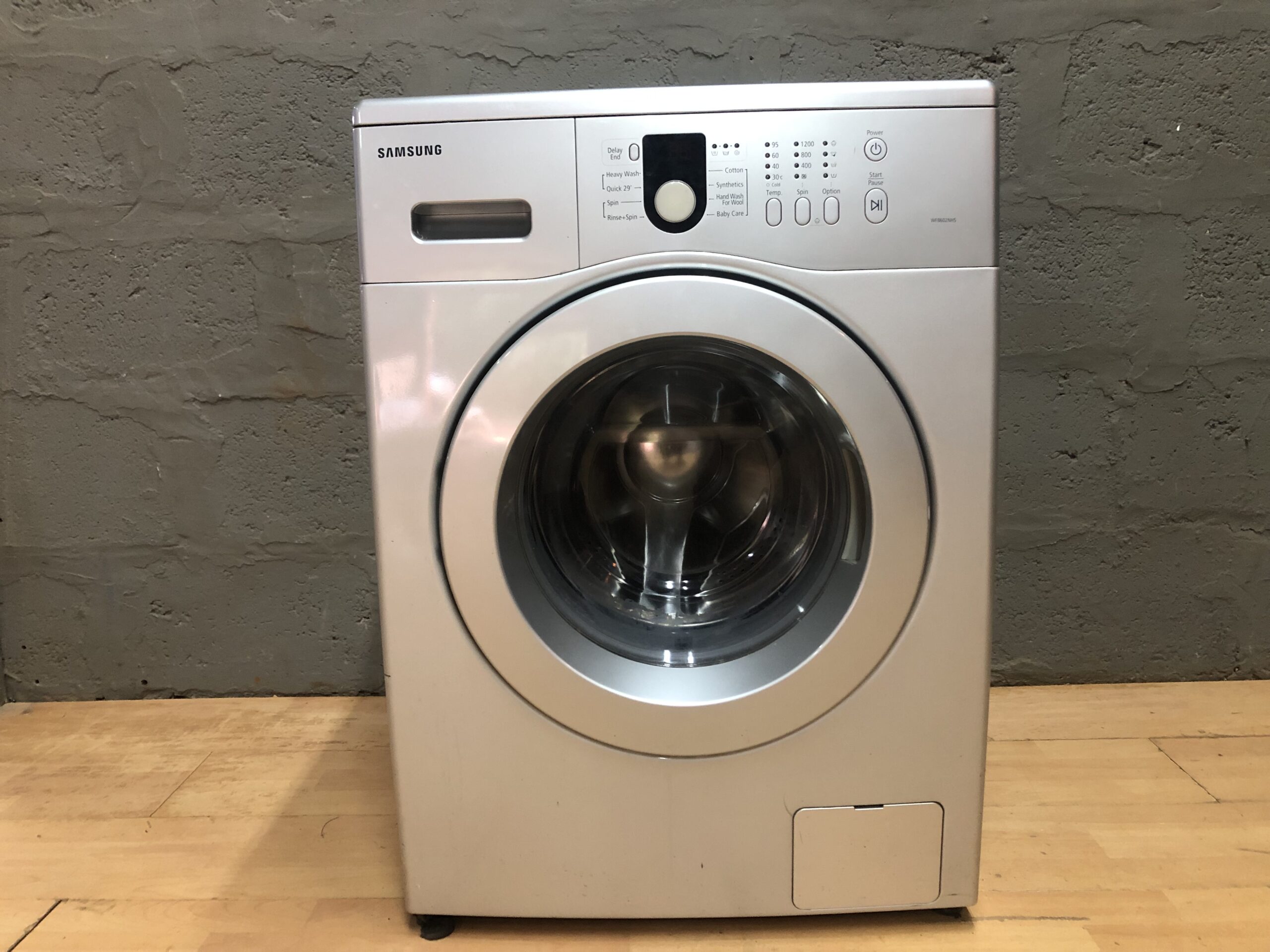 Samsung Silver Front-Loading Washing Machine, 1 Unit
