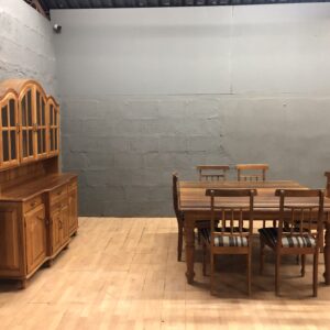 8-Piece Dining Set: Table, 6 Chairs & Hutch / Sideboard — Medium Brown Wood Tone