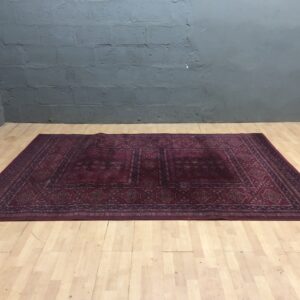 Large Red KIRMAN Patterned Area Rug – 230 x 199 cm