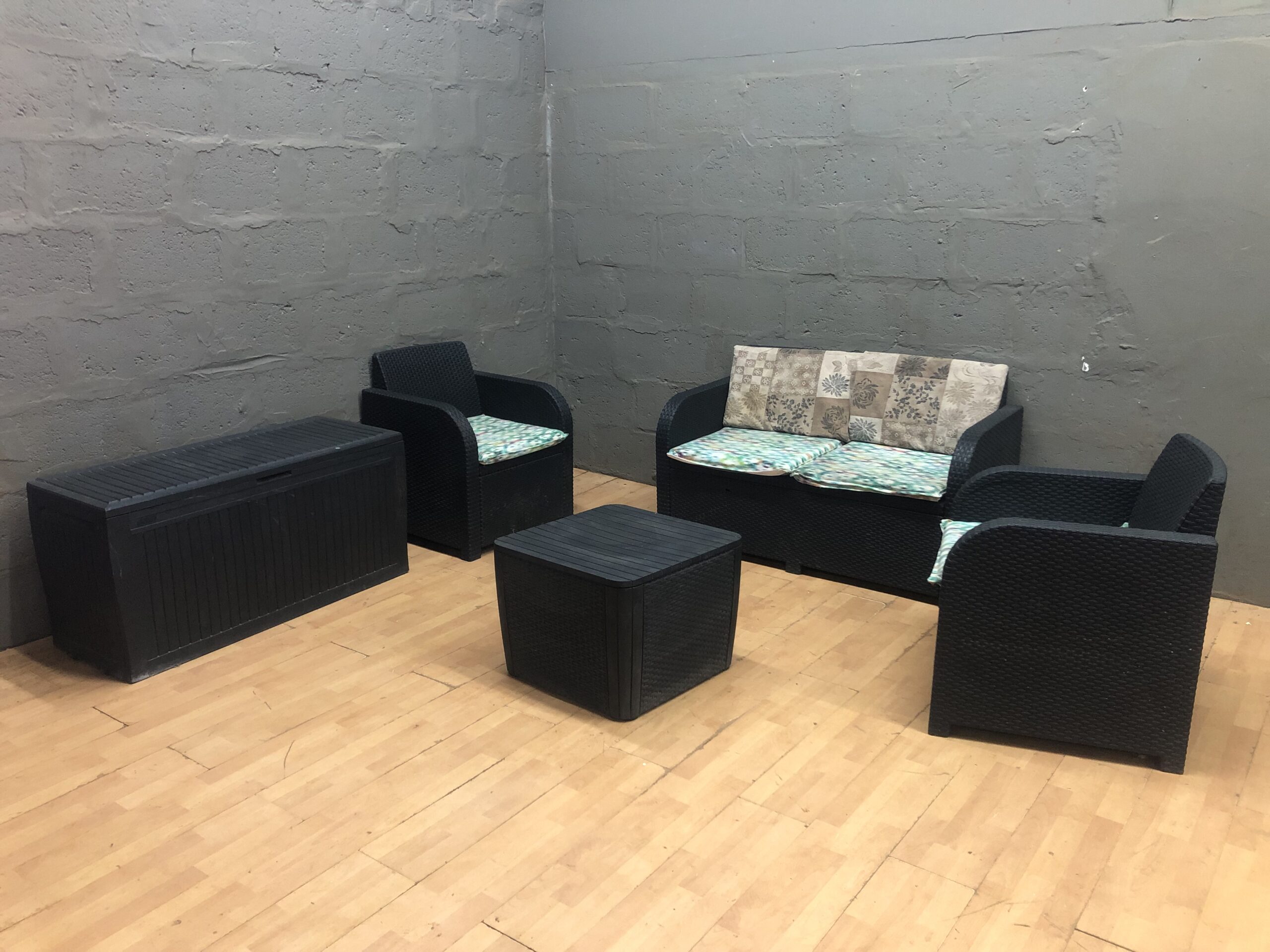 5-Piece Rattan-Style Outdoor Patio Set with Cushions (Loveseat, 2 Chairs, Table, Storage Box)