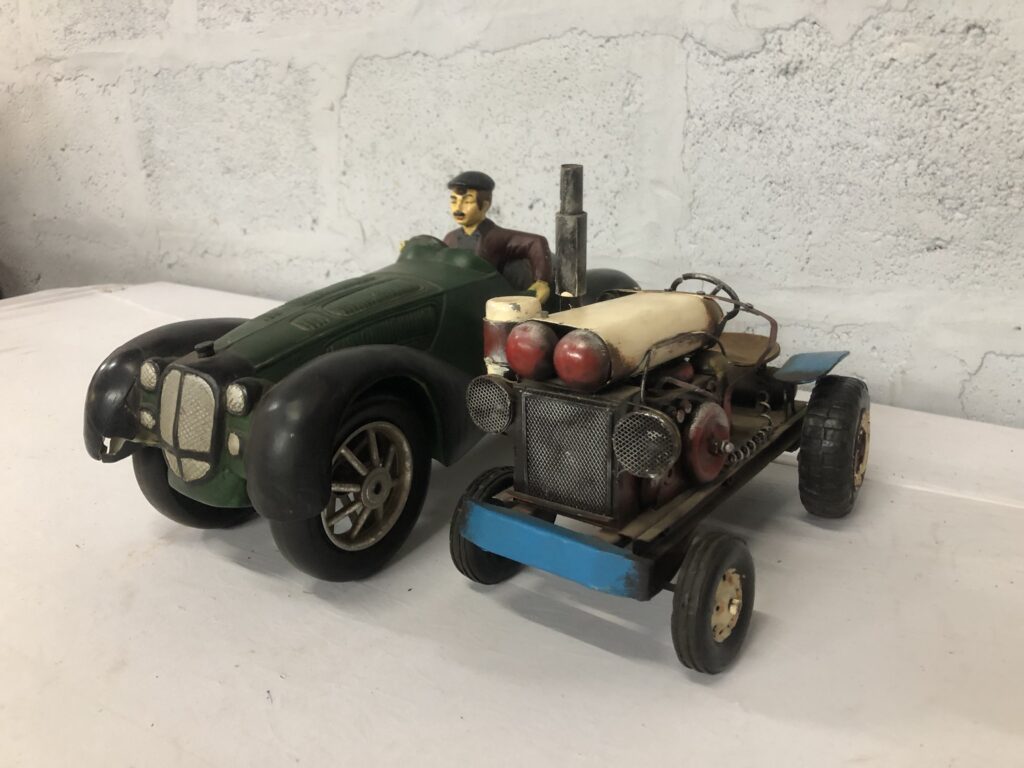 Vintage-style Toy Vehicles – Green Car & Small Tractor (Set of 2)