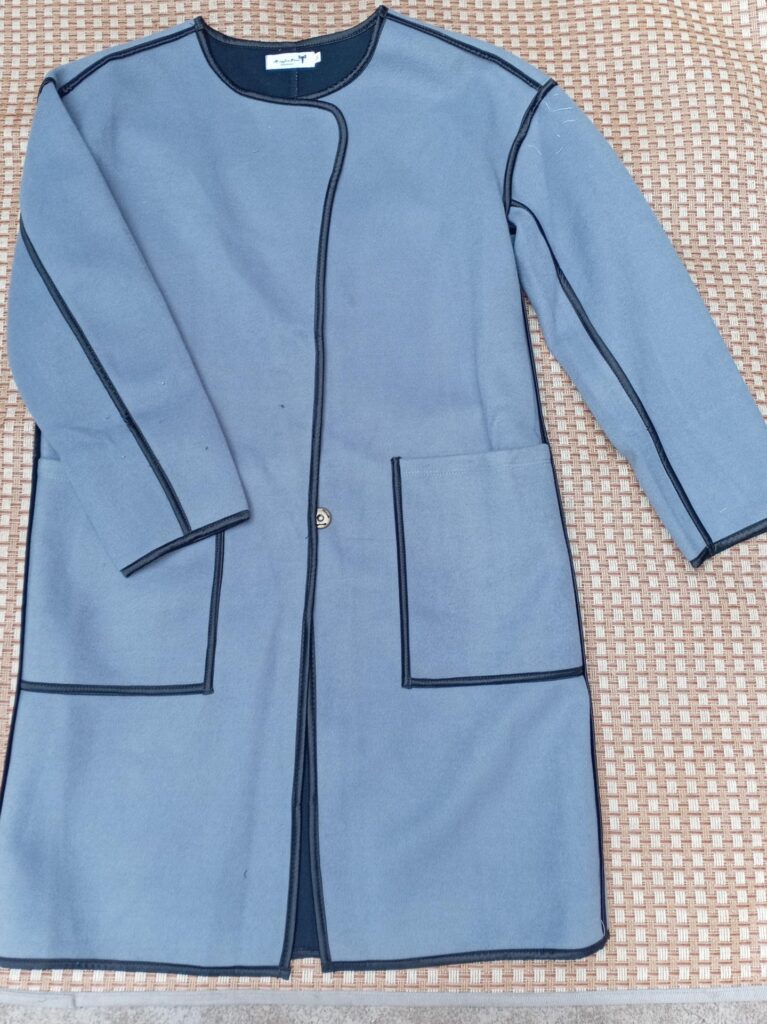 Women’s Unbranded Blue Coat – Size Large, Good Used Condition