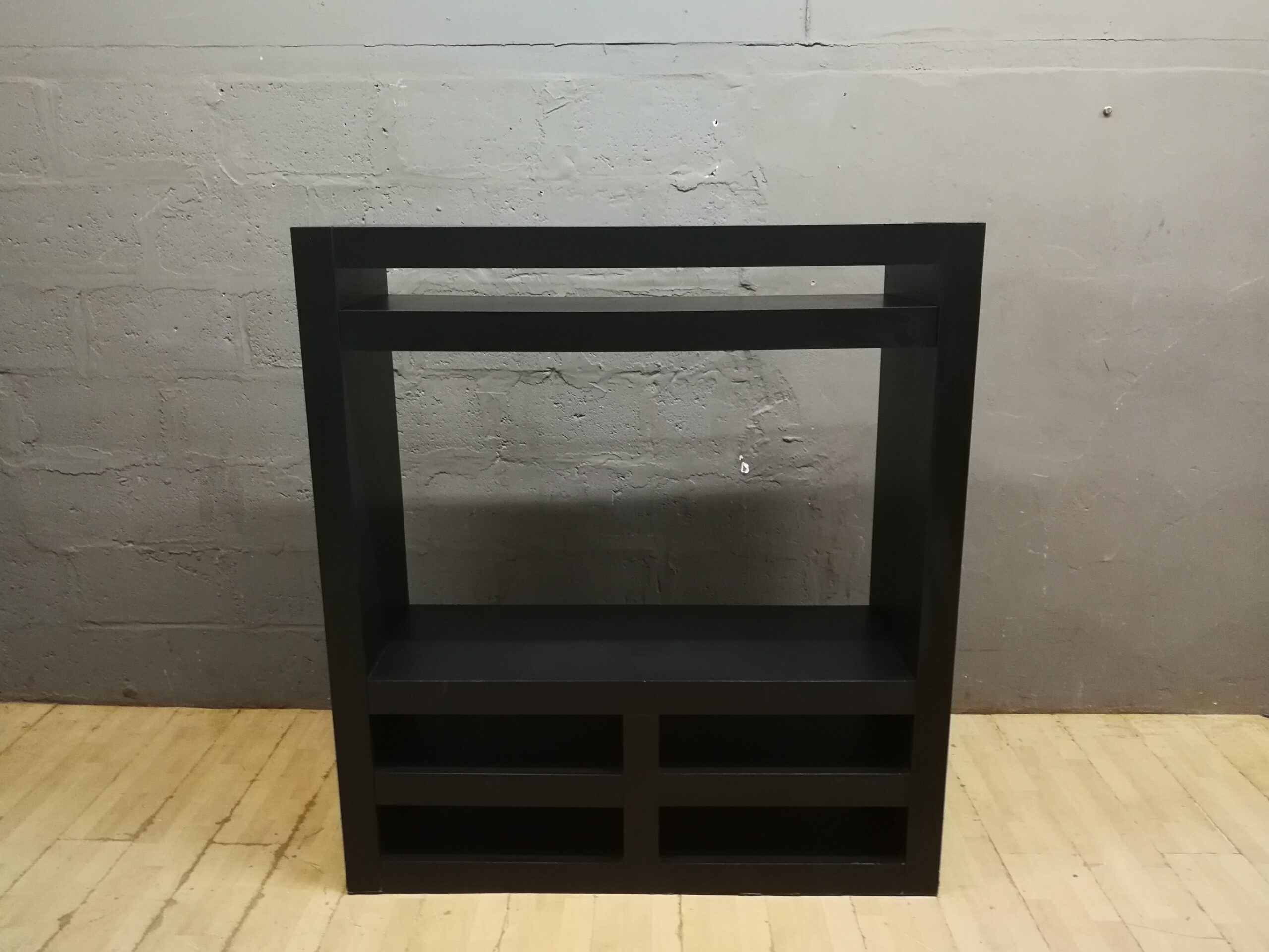 Black freestanding shelving unit / cabinet, 136 × 46 × 150 cm