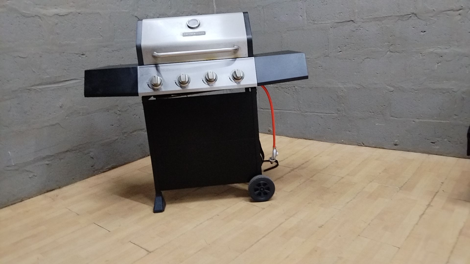 Terrace Leisure 4-Burner Gas Barbecue / Grill — Used, Hose & Regulator Included