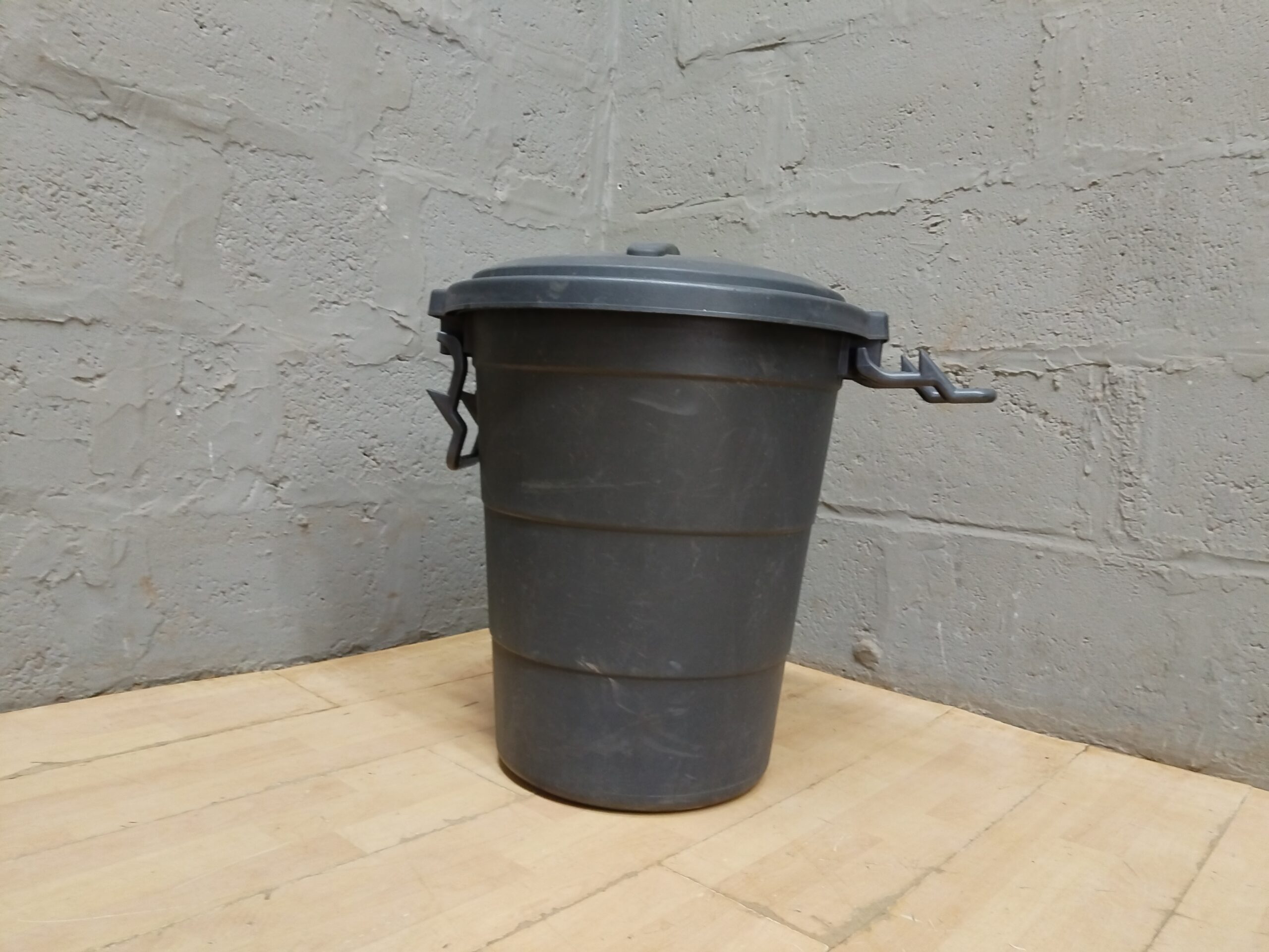 Dark Grey Round Plastic Bin with Removable Lid & Side Latch Handles