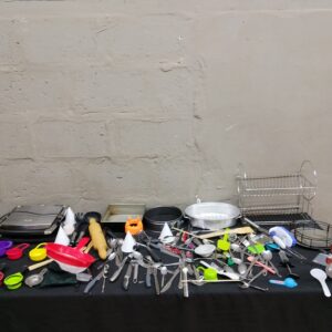Assorted Kitchen Utensils & Cookware Lot with Countertop Electric Grill (40–60pcs)