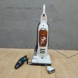 Electrolux Upright Vacuum Cleaner (Model Z3276) with Handheld & Brush Attachments